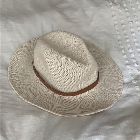 Urban Outfitters Accessories - UO Hat